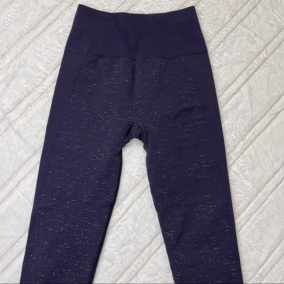 Lululemon Purple Leggings - Picture 3 of 10